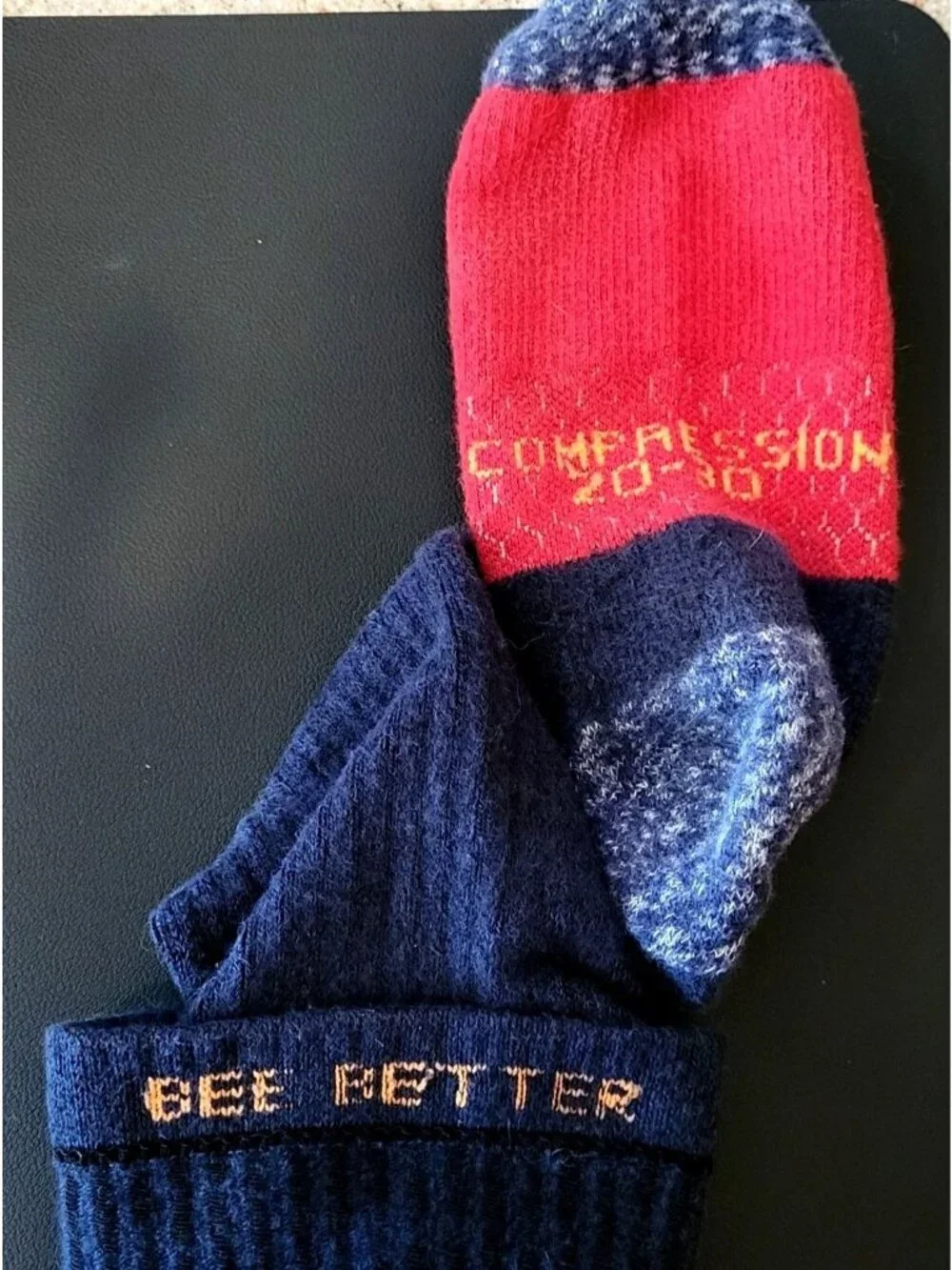 Bombas Navy & Red Everyday Compression Socks With Bee Logo 20-30 Size Large